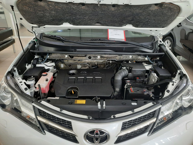 Фотография 11: Toyota RAV4, IV (CA40) 