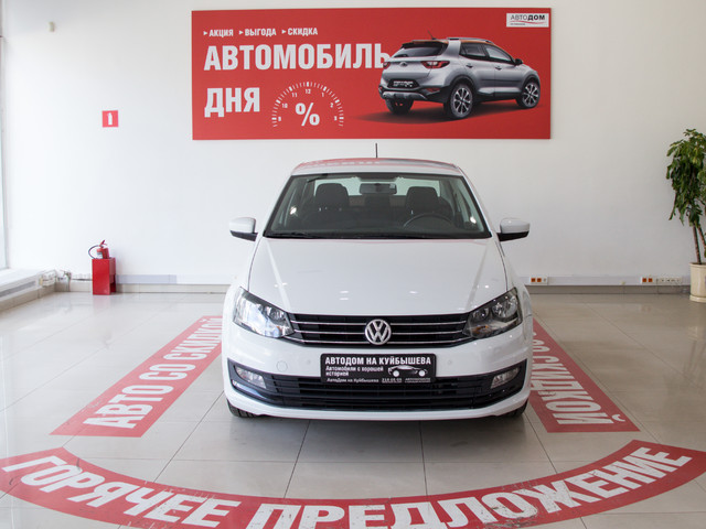 Фотография 2: Volkswagen Polo, V Рестайлинг 
