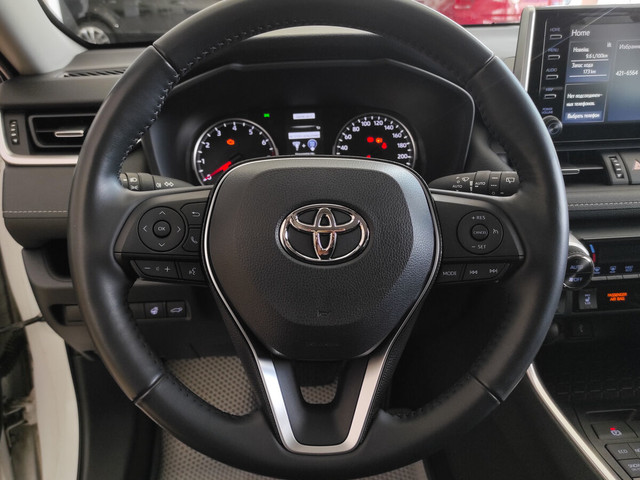 Фотография 14: Toyota RAV4, V (XA50) 