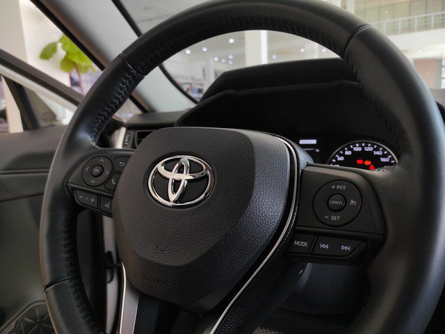 Фотография 16: Toyota RAV4, V (XA50) 