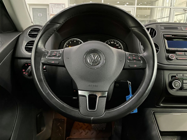 Фотография 14: Volkswagen Tiguan, I Рестайлинг 