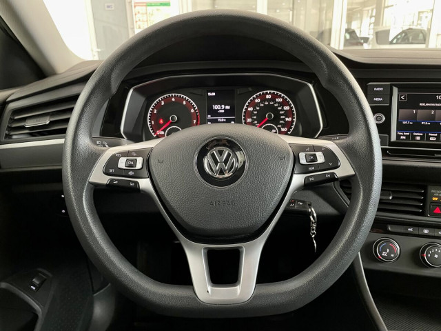 Фотография 11: Volkswagen Jetta 
