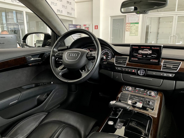 Фотография 11: Audi A8, III (D4) Рестайлинг 