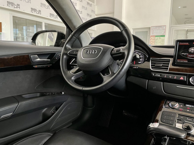 Фотография 14: Audi A8, III (D4) Рестайлинг 