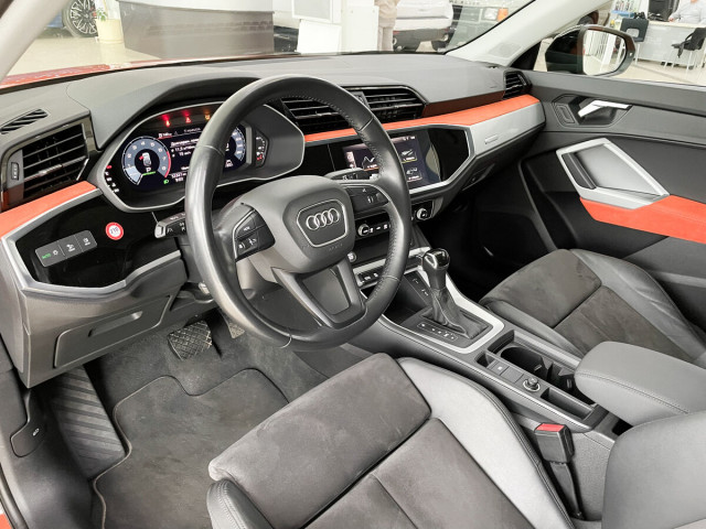 Фотография 10: Audi Q3, II (F3) 