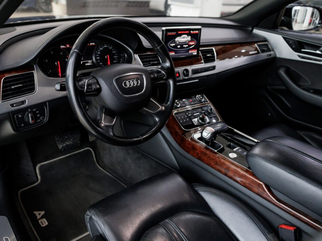 Фотография 19: Audi A8, III (D4) 