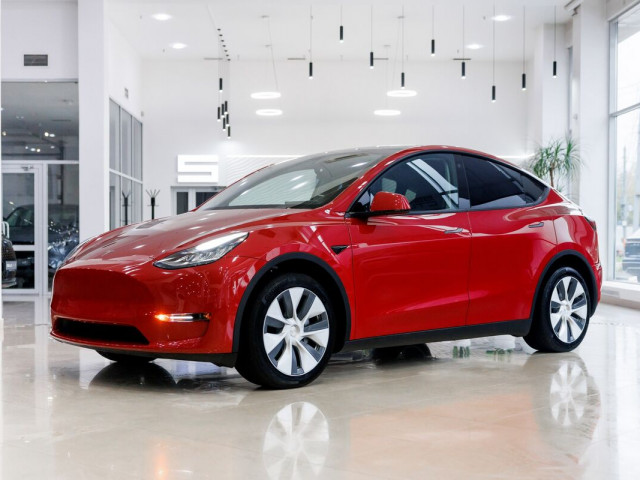 Tesla Model Y, I 2022 г. Long Range Dual Motor Electro AT (378 кВт) 4WD