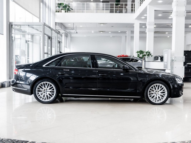 Фотография 9: Audi A8, III (D4) Рестайлинг 