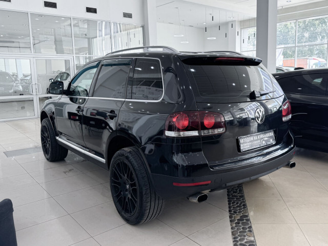 Фотография 6: Volkswagen Touareg, I Рестайлинг 
