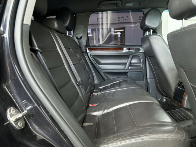 Фотография 12: Volkswagen Touareg, I Рестайлинг 