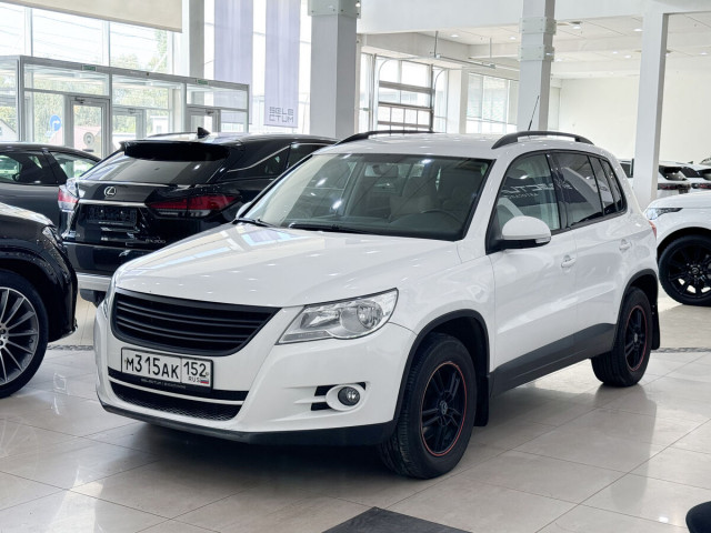 Фотография 1: Volkswagen Tiguan, I 