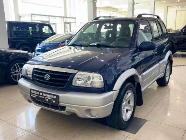 Suzuki Grand Vitara, II Рестайлинг 2004 г. 2.0 AT (128 л.с.) 4WD