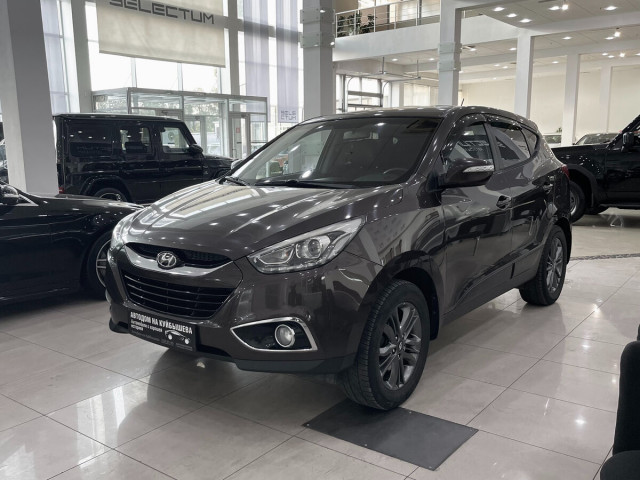 Hyundai ix35, I Рестайлинг 2014 г. 2.0 MT (150 л.с.) 4WD